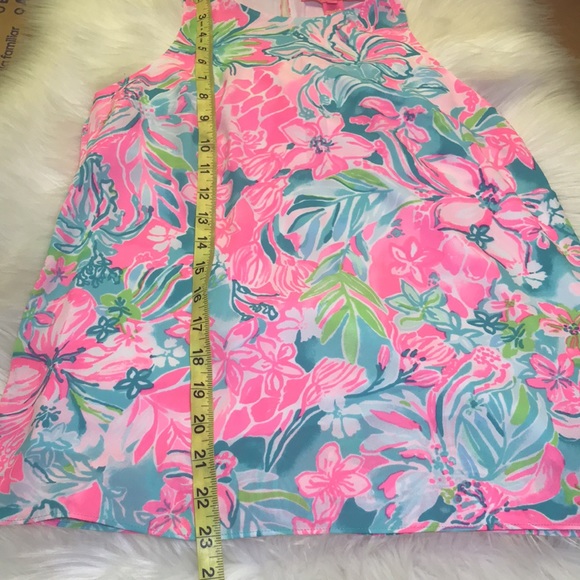 Lilly Pulitzer Lyle Hot on the Scene Pint top - Picture 8 of 11